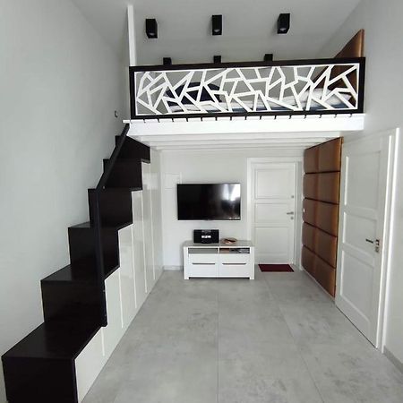 Apartament W Stylu Loft Jelenia Góra Eksteriør billede